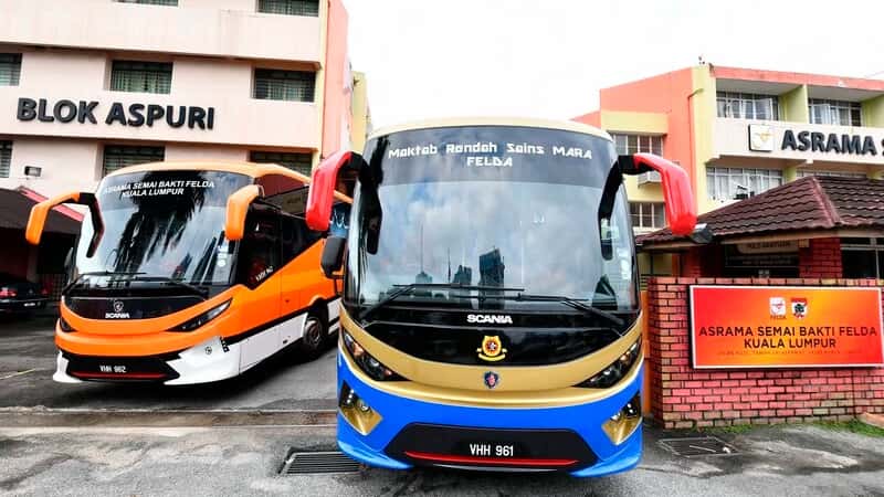 images/newsimages_bus_en/Scania Menyerahkan Dua Unit Koc Scania K360IIB4X2 Kepada FELDA untuk Mengangkut Pelajar Asrama Semai Bakti dan MRSM Ulangalik Setiap Dengan Selamat dan Selesa.jpg#joomlaImage://local-images/newsimages_bus_en/Scania Menyerahkan Dua Unit Koc Scania K360IIB4X2 Kepada FELDA untuk Mengangkut Pelajar Asrama Semai Bakti dan MRSM Ulangalik Setiap Dengan Selamat dan Selesa.jpg?width=800&height=450